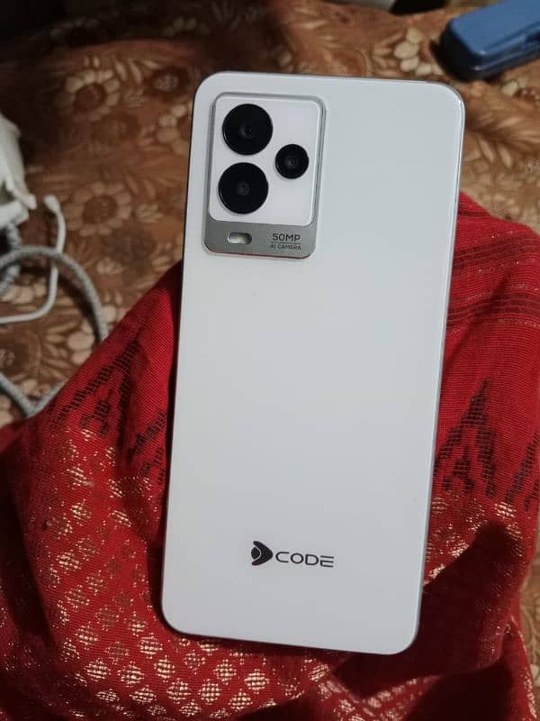 DCODE BOLD 3 PRO complete box 4