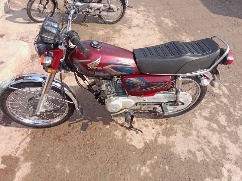 Honda 125 6