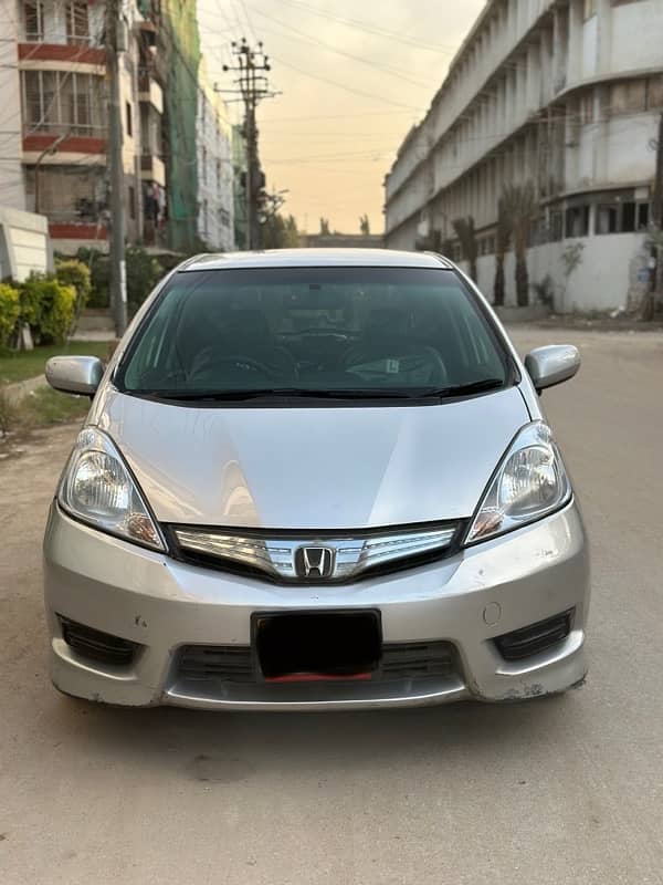 Honda fit shuttle hybrid  Model  2012 reg 2014  full original paint 0