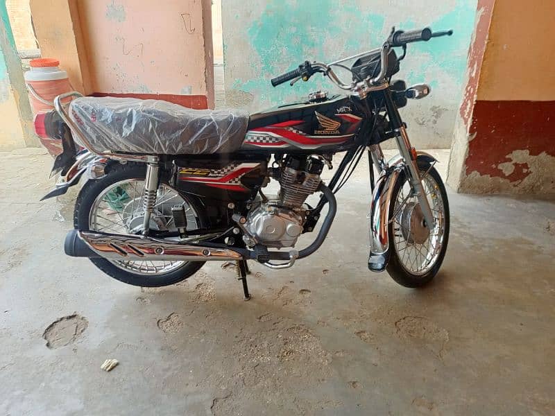 Honda CG 125 black 7