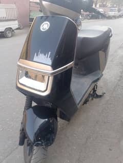 urgent electric squty for sale range 125 km