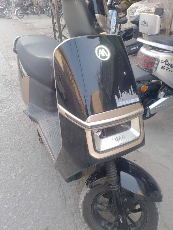 urgent electric squty for sale range 125 km 2