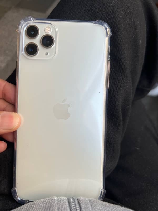 iphone 11 pro max not pta factory unlock / white 4 month sim working 0