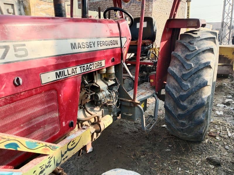 Massey Ferguson 375 3