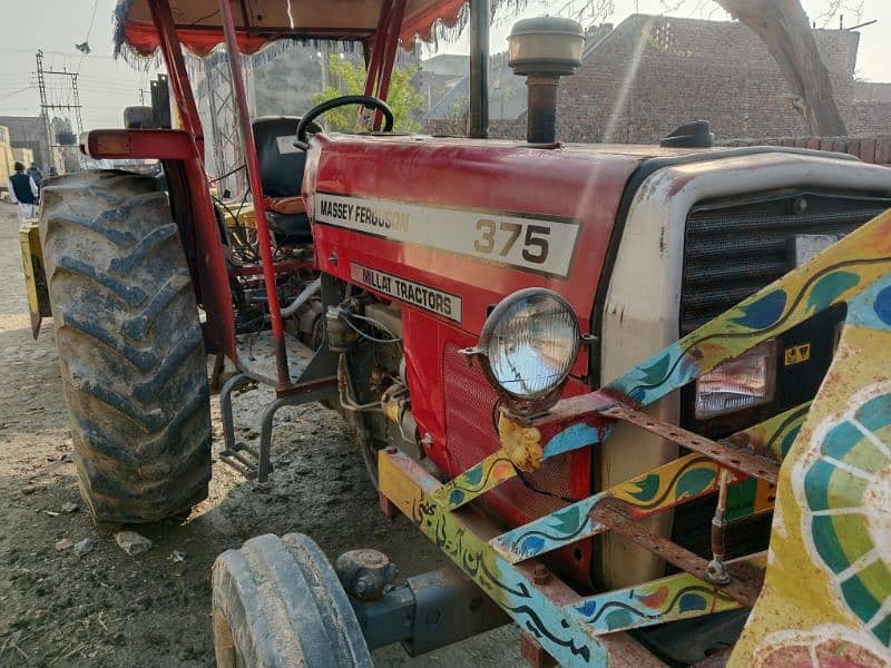 Massey Ferguson 375 8