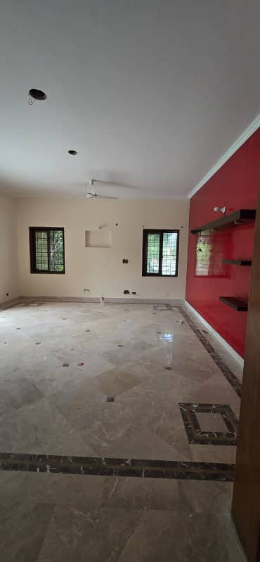 1 Kanal House Commercial Use For Rent In Gulberg 3 9