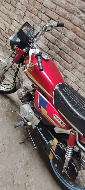 Honda CD 70 2