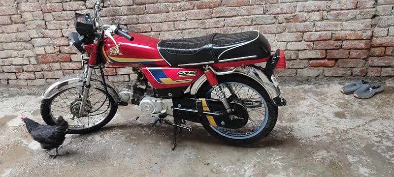 Honda CD 70 4