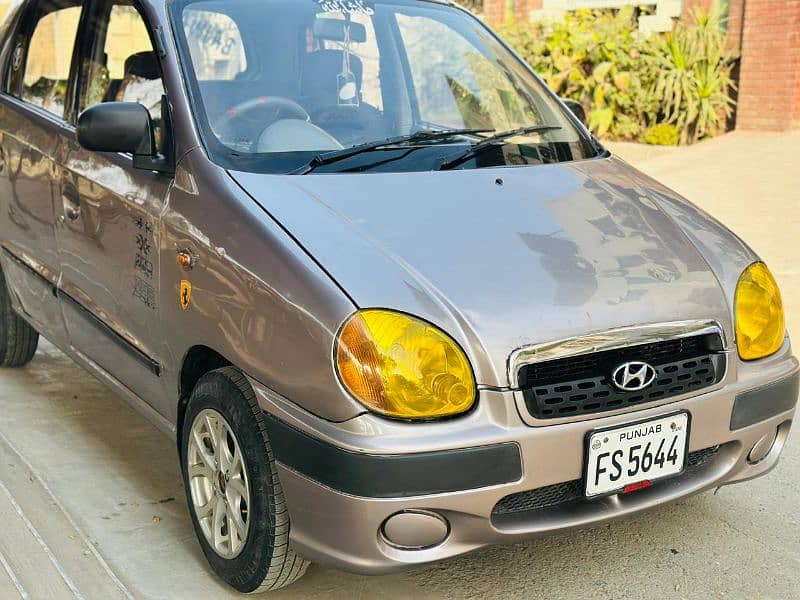 Hyundai Santro 2002 17