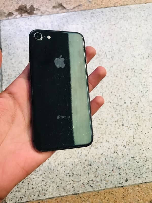 iPhone 8 64 gb waterpack 0