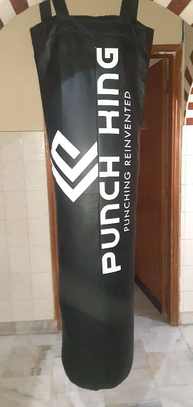 5 Ft Boxing bag 1