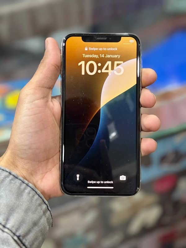 iPhone Xs pta approved 3