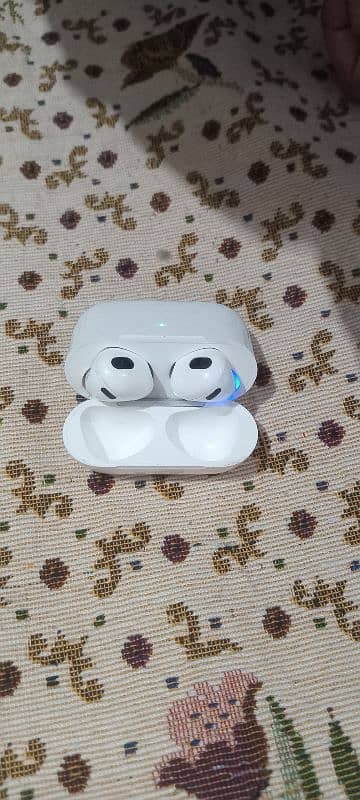 apple air pods pro 2 gen2 cop. y came from germany  price full n final 2