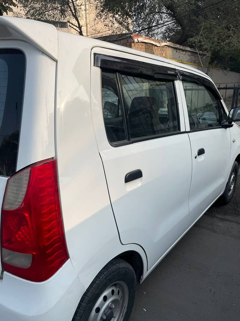 Suzuki Wagon R 2022 3