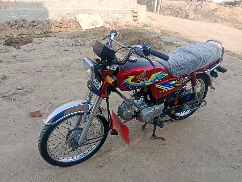 Honda CD 70 motorcycle for sale model 2021 03456561380/03057210160 3