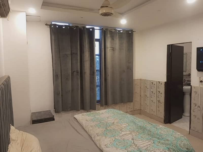 1 BED ROOM APARTMENT FOR RENT IN BAHRIA TOWN LAHORE 5