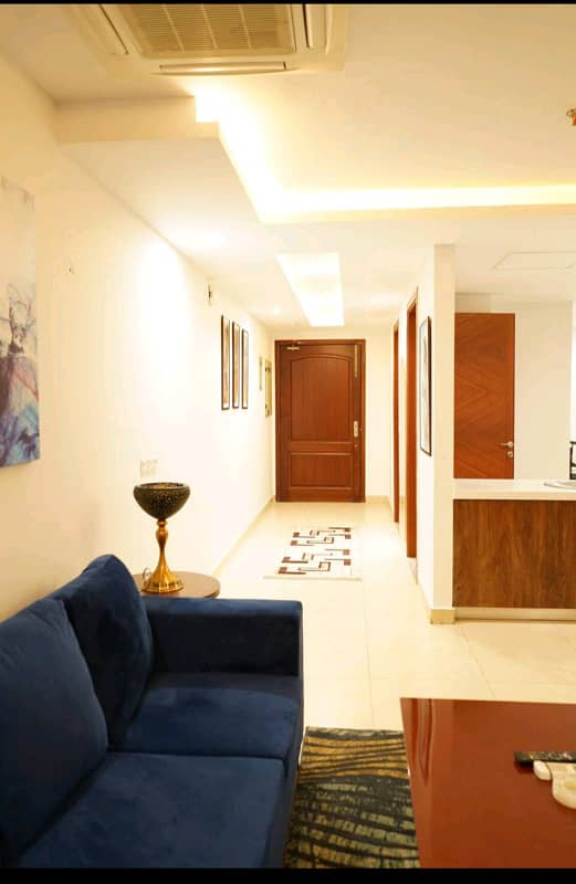 Presidential one Bedroom Apartment Gold Crest Mall 6