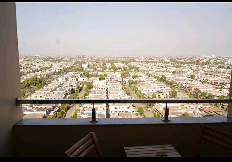 Presidential one Bedroom Apartment Gold Crest Mall 9