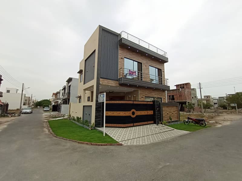 5 Marla Corner house DHA Rahbar 1