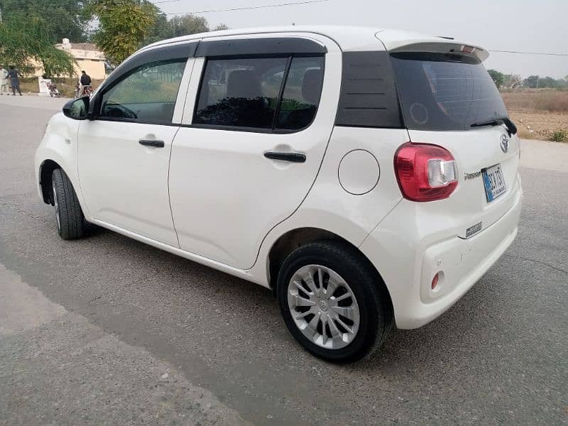 Toyota Passo 2019/2023 b2b orgnal like brand new 8