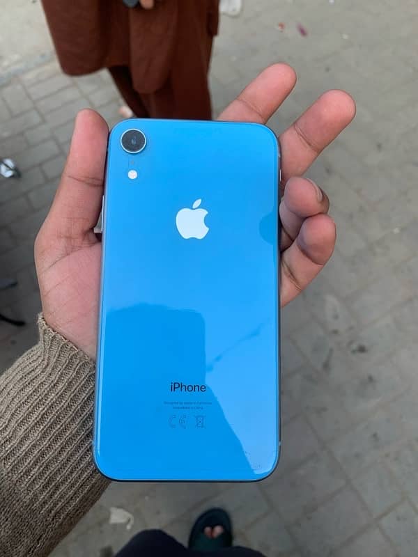 iphone xr pta approved 0