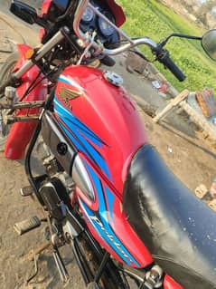 Honda prider 2018 model totel janven condtion jauharabad0302.62. 18.693