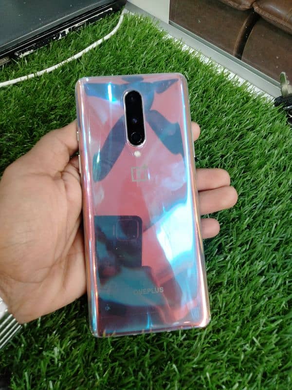 one plus 8 good condition 0