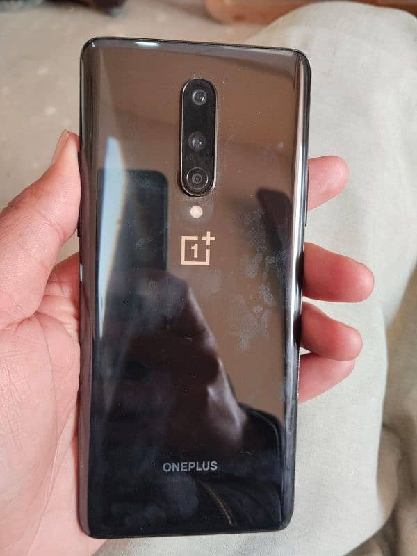 one plus 8 daul sim full box 12