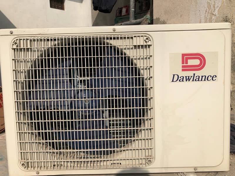 dawlence inverter ac very good condition 2