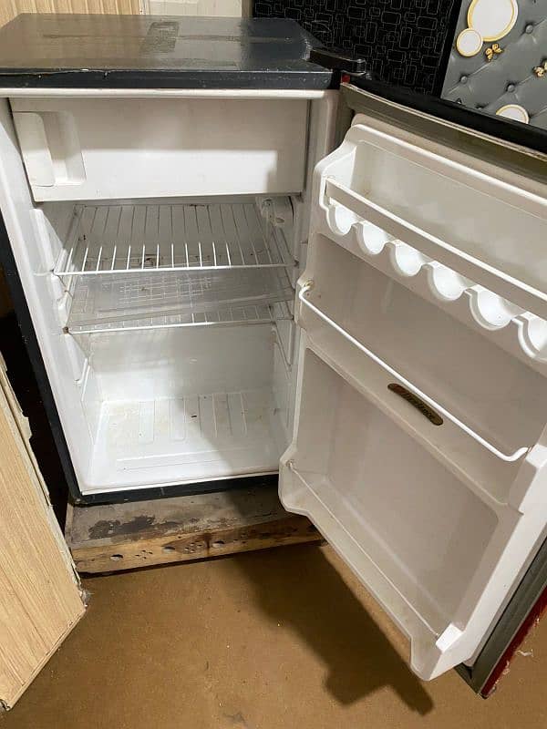 dawlance refrigerator 2