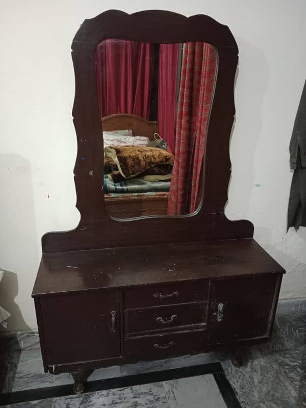 Queen Size Bed With Dressing Table 7