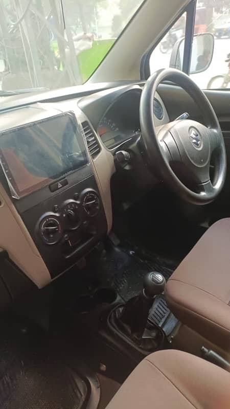 RENT A CAR WAGONR AVAILABLE FOR RENT HONDA CITY AUTOMATIC 1