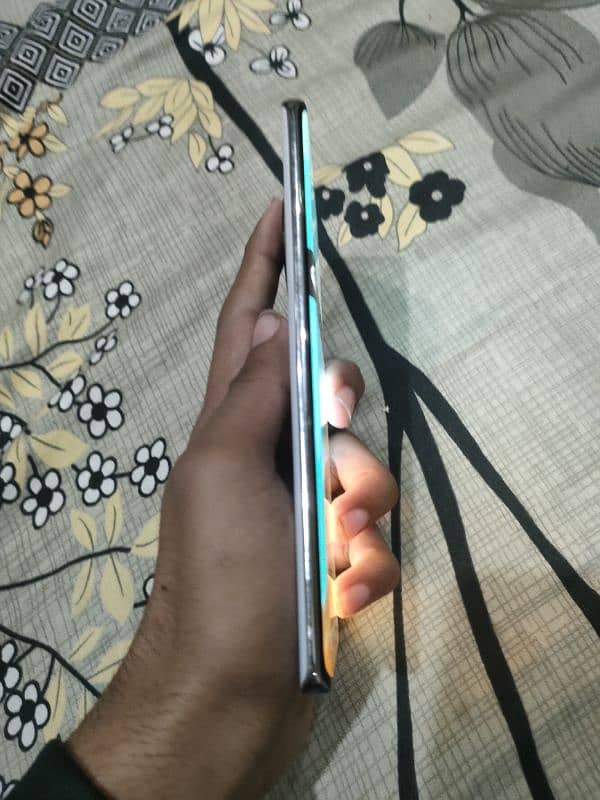 teckno spark 20 pro plus 3