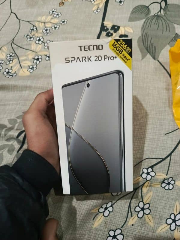 teckno spark 20 pro plus 9