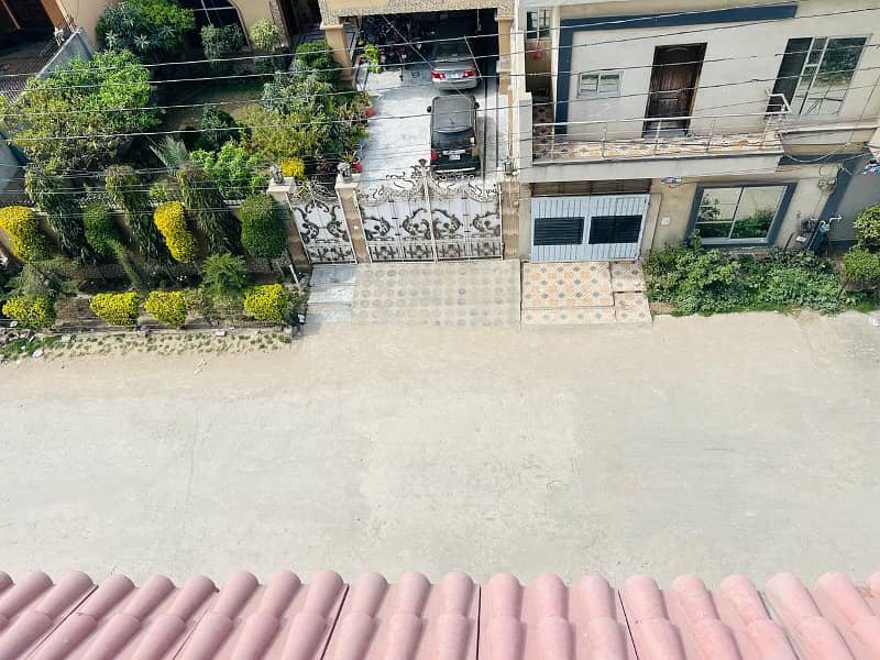 3M TRIPPLE STORY BEAUTIFUL HOUSE ON MAIN BOULEVARD SHADAB GARDEN FEROZ PUR ROAD LHR 8