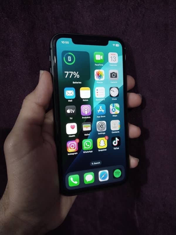 iPhone 11 64gb Jv 10