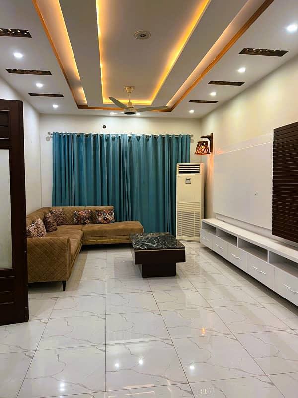 28 Marla House for Sale in Bahria Town Lahore 20