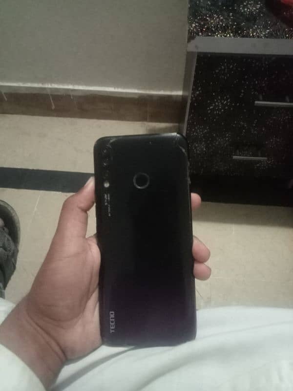 TECNO SPARK 4 10