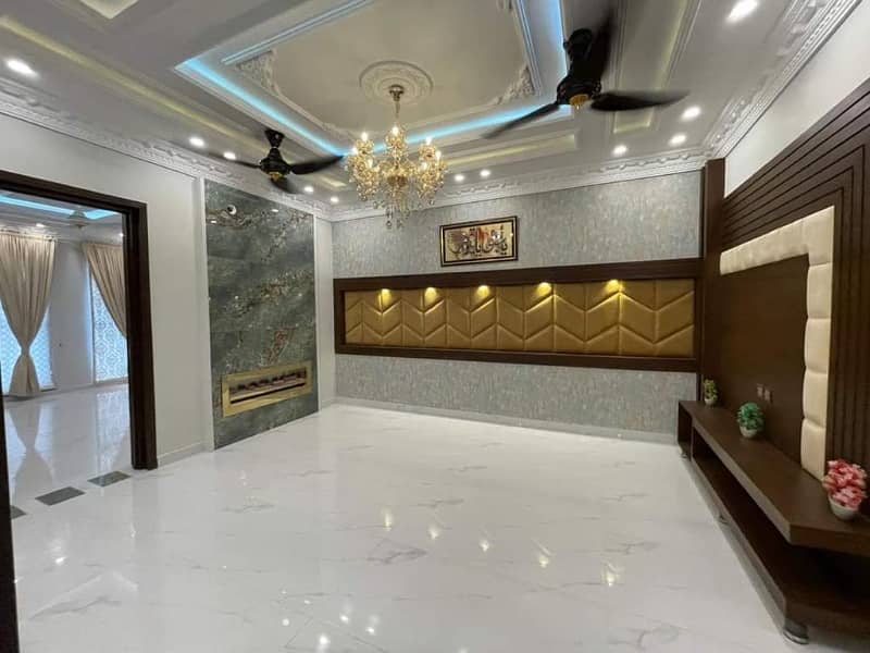 10 Marla Brand New Modern Luxury Upper Portion Lower Locked Available For Rent In Bahria Town Lahore. 0