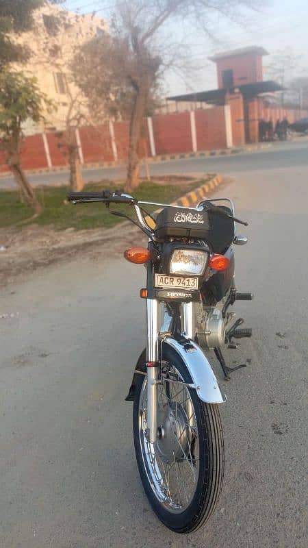 Honda 125 black 0