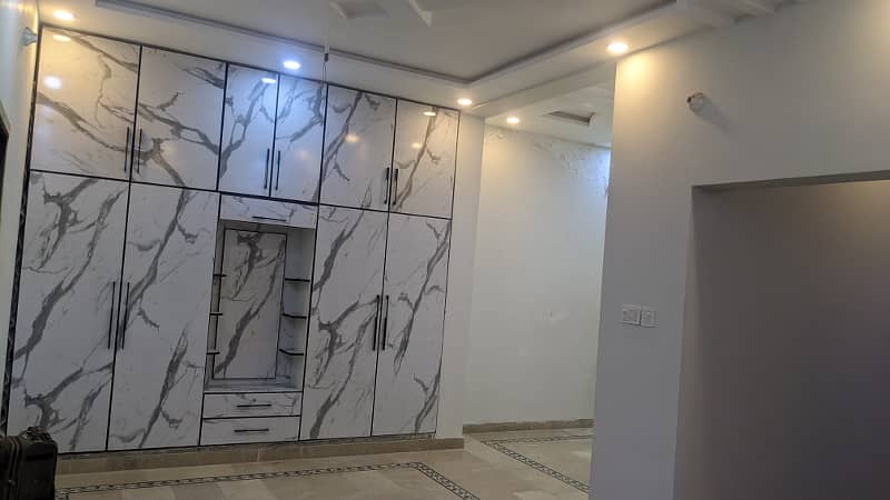 5Marla upper portion for rent in shadab garden 0