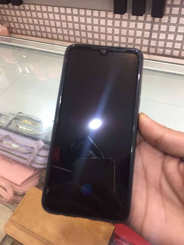 urgent need cash condition 10 by 10 screen fingerprint 0