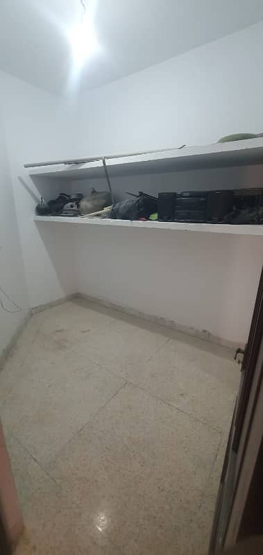 KANAL RENOVATED WELL MAINTAINED FIRST FLOOR NEAR TO GHAZI ROAD 8