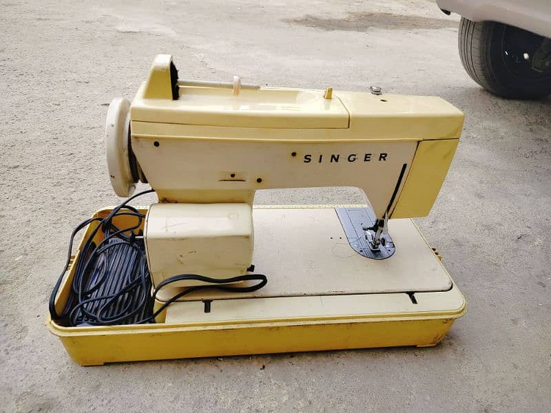 singer sewing machine 2