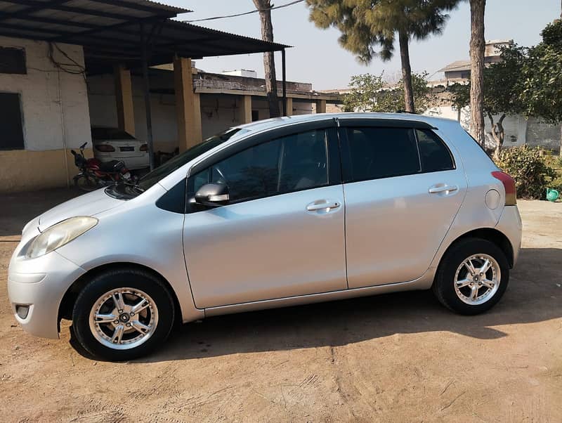 Toyota Vitz 2010 0