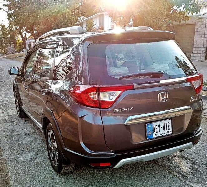 Honda BR-V 2017 6