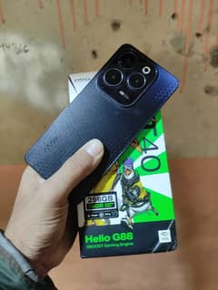 INFINIX HOT40