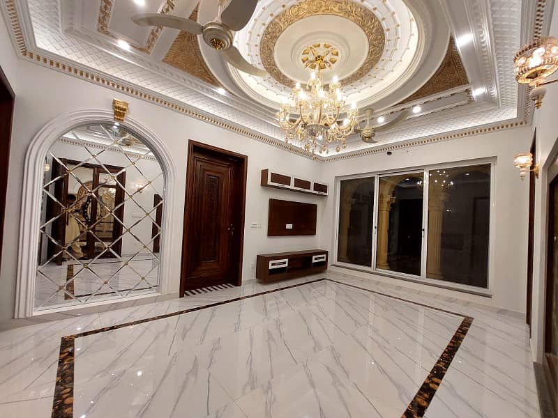 10 Marla Brand New Modern Luxury Upper Portion Available For Rent In Bahria Town Lahore. 3