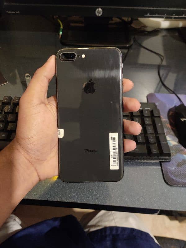 Iphone 8 plus 64Gb Non PTA 0