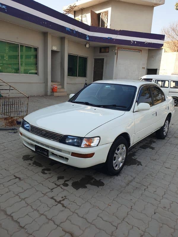 Toyota Corolla XE 1998 modal lush condition 6